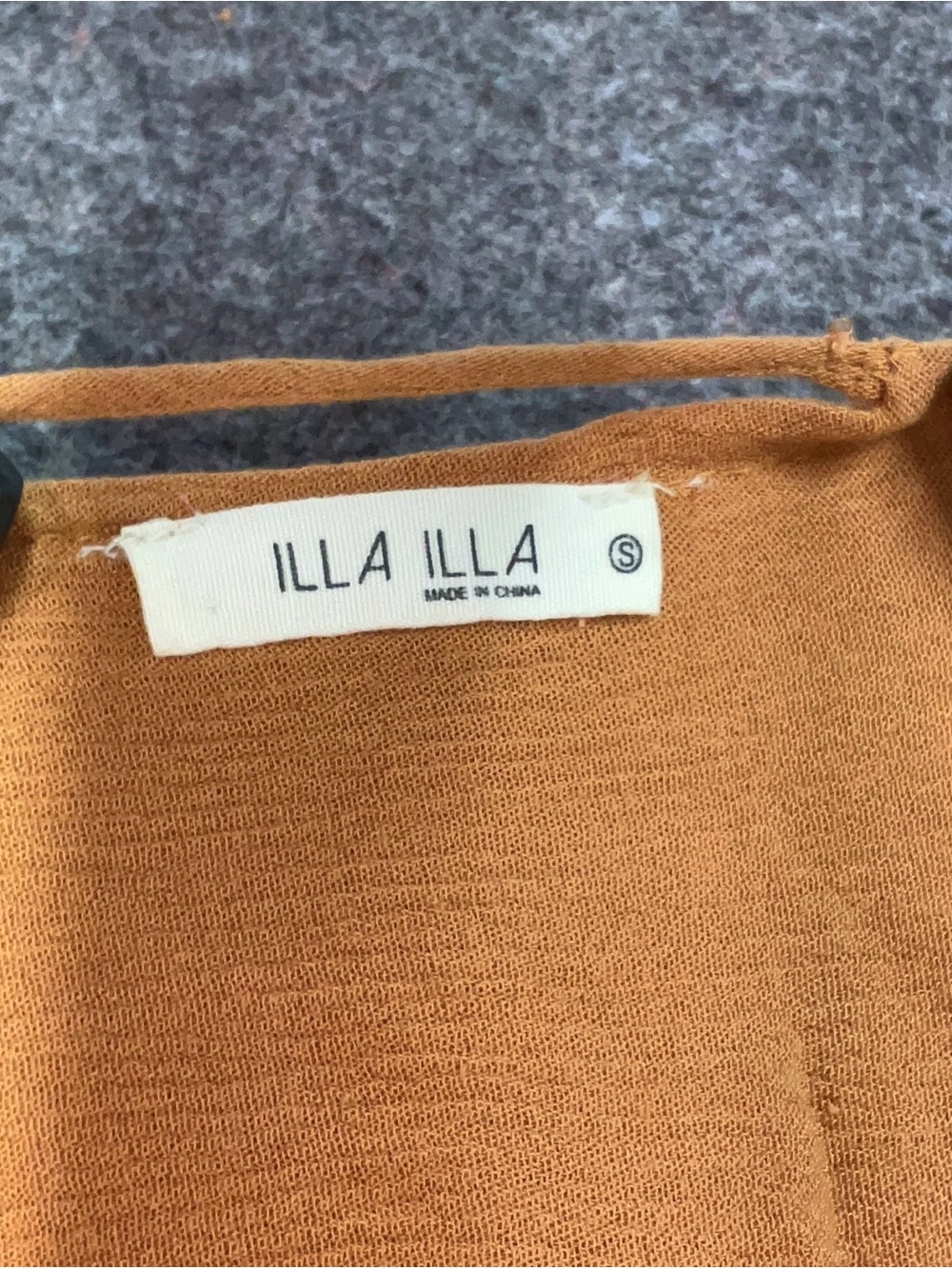 ILLA ILLA Rust Boho Ruffle Button Front Top | Open Back - Picture 6 of 7